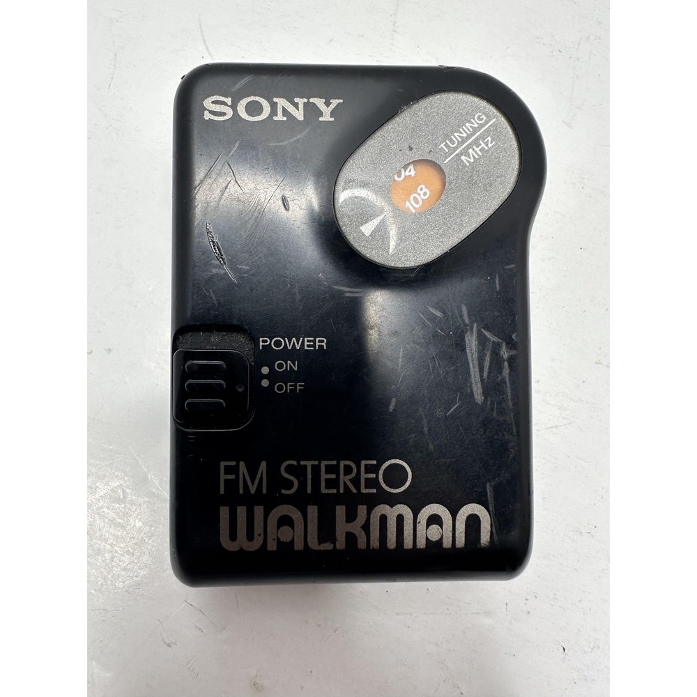 Sony FM Stereo Walkman Portable Radio Belt Clip Tuning Dial SRF-36 Black Pocket